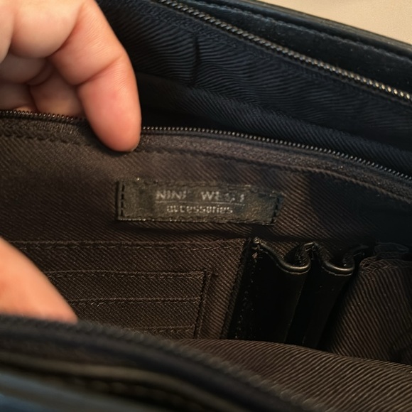 Nine West Leatge Bag - Picture 3 of 3